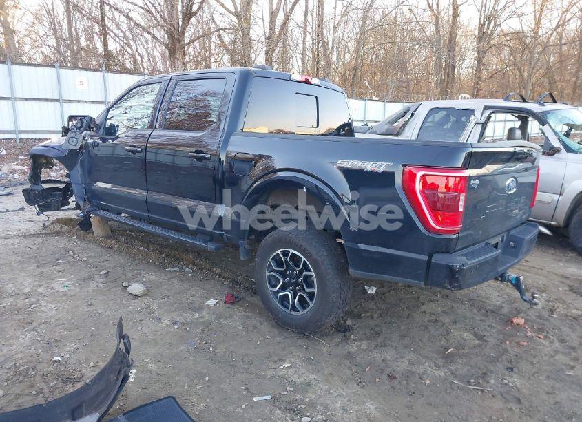 Photo 3 of 2023 Ford F-150 XLT (VIN 1FTFW1E50PKD40833)