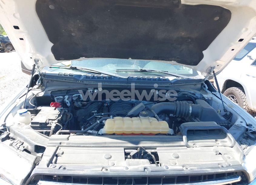 Photo 10 of 2018 Ford F-150 XLT (VIN 1FTFW1E51JFC31863)