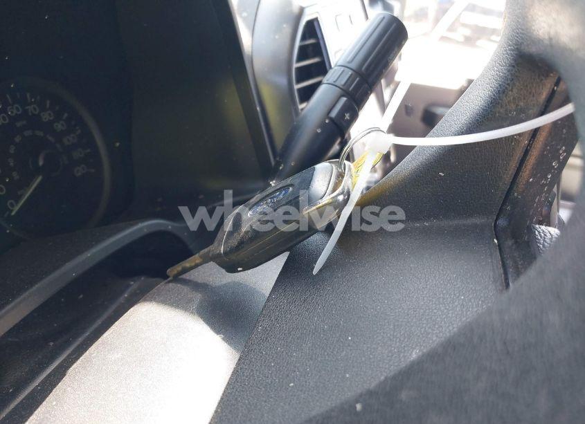 Photo 11 of 2018 Ford F-150 XLT (VIN 1FTFW1E51JFC31863)