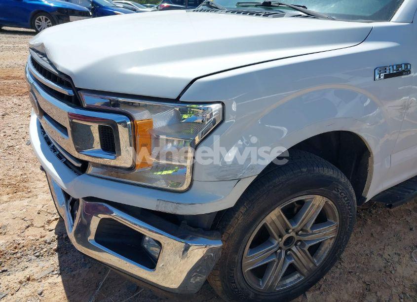 Photo 18 of 2018 Ford F-150 XLT (VIN 1FTFW1E51JFC31863)