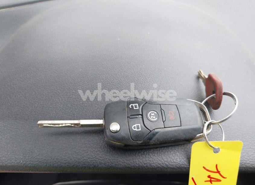 Photo 11 of 2018 Ford F-150 XLT (VIN 1FTFW1E51JKE94457)