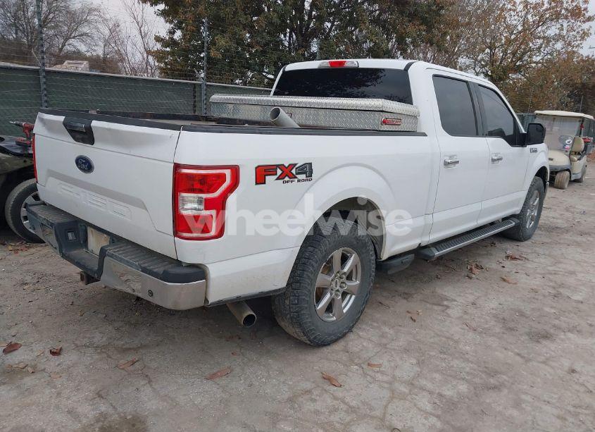 Photo 4 of 2018 Ford F-150 XLT (VIN 1FTFW1E51JKE94457)