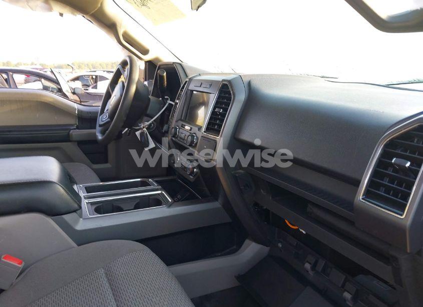 Photo 5 of 2020 Ford F-150 XLT (VIN 1FTFW1E51LFA06975)
