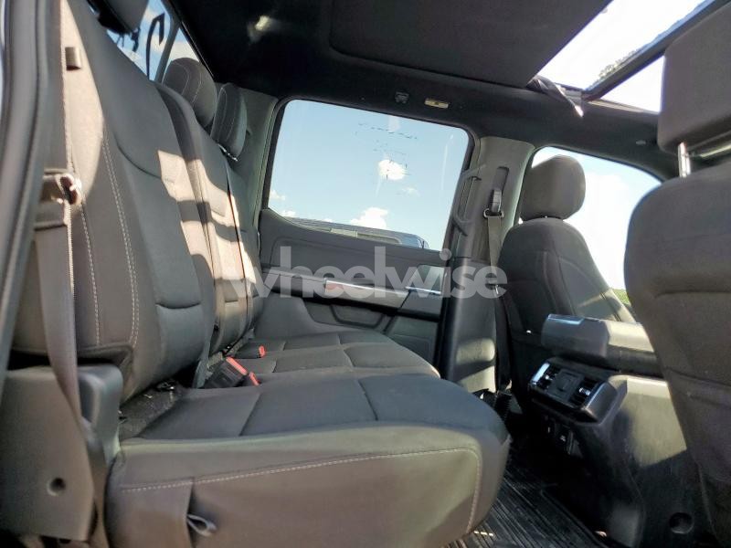 Photo 8 of 2021 FORD F150 SUPERCREW (VIN 1FTFW1E51MKE39835)