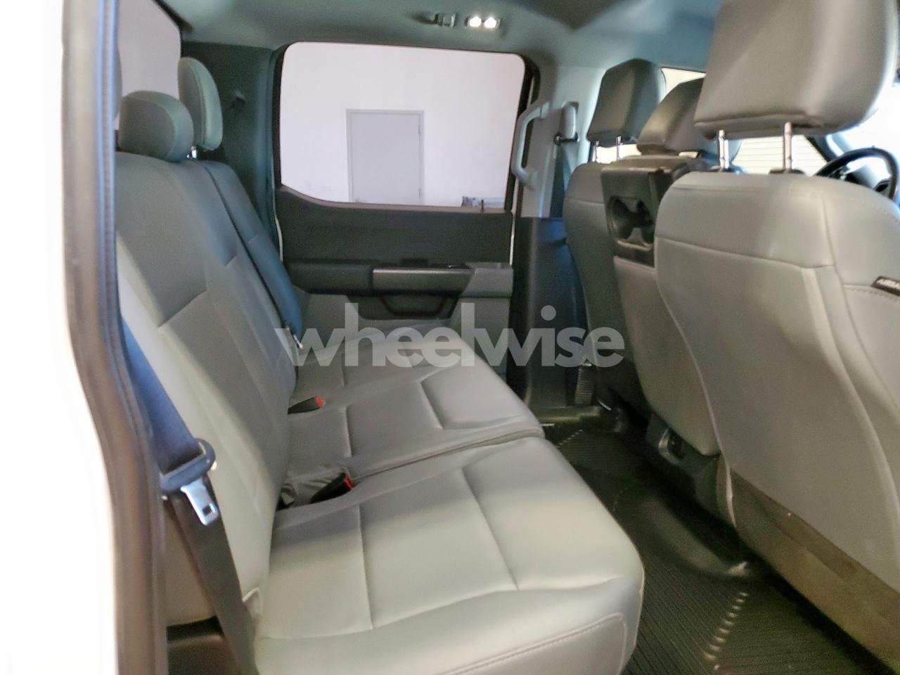 Photo 10 of 2022 FORD F150 SUPERCREW (VIN 1FTFW1E51NKE44163)