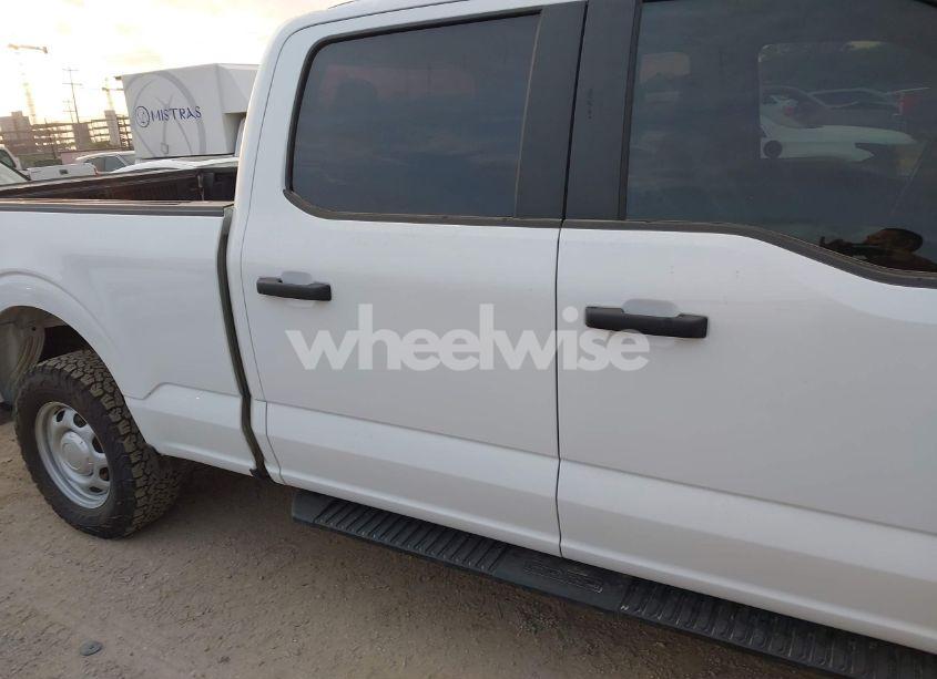 Photo 13 of 2022 Ford F-150 XL (VIN 1FTFW1E51NKE67183)