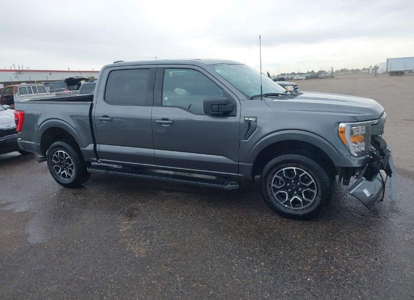 Photo 13 of 2023 Ford F-150 XLT (VIN 1FTFW1E51PFA90933)