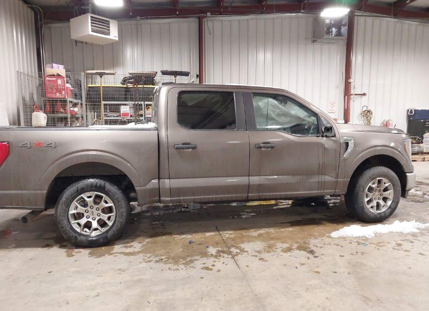 Photo 13 of 2023 Ford F-150 XLT (VIN 1FTFW1E51PFC34285)