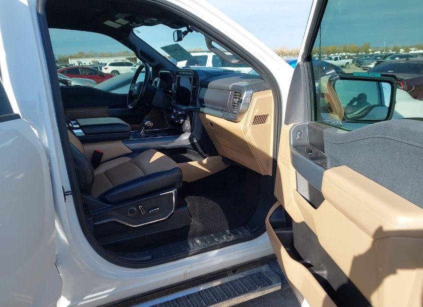 Photo 5 of 2021 Ford F-150 LARIAT (VIN 1FTFW1E52MKE40086)