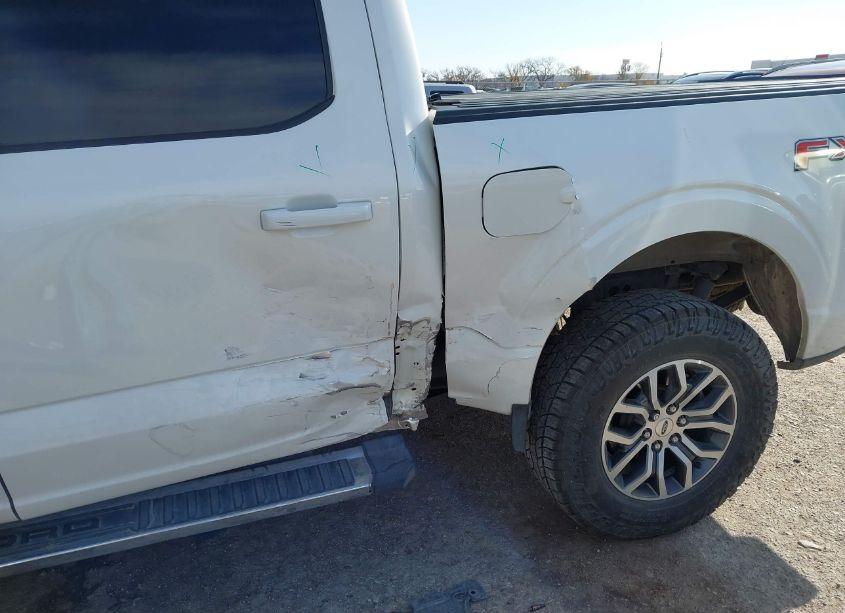 Photo 6 of 2021 Ford F-150 LARIAT (VIN 1FTFW1E52MKE40086)