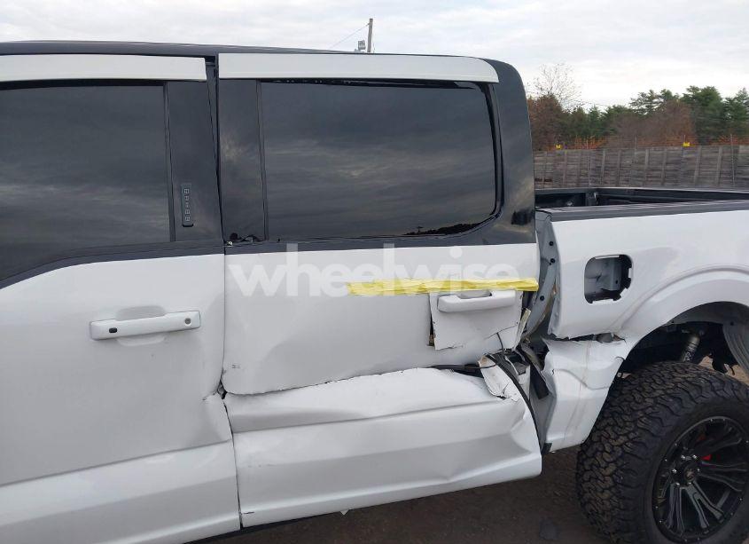 Photo 6 of 2022 Ford F-150 XLT (VIN 1FTFW1E52NFA81221)