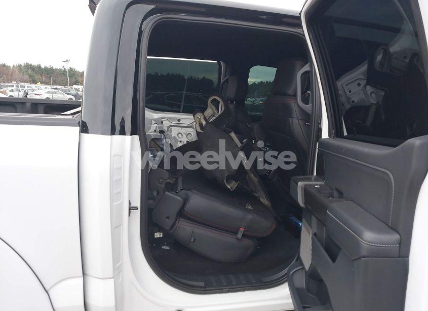 Photo 8 of 2022 Ford F-150 XLT (VIN 1FTFW1E52NFA81221)