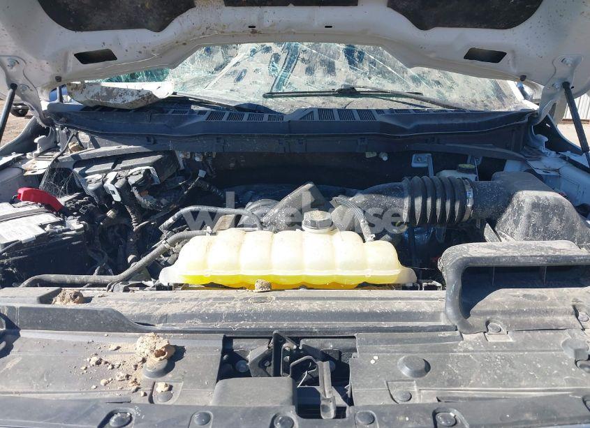 Photo 10 of 2022 Ford F-150 PLATINUM (VIN 1FTFW1E52NFB57648)