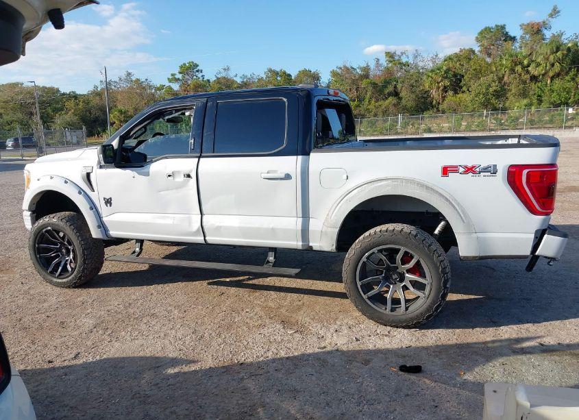 Photo 14 of 2022 Ford F-150 XLT (VIN 1FTFW1E52NKD28079)