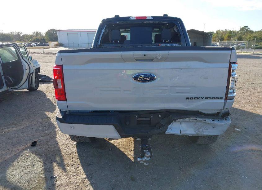 Photo 16 of 2022 Ford F-150 XLT (VIN 1FTFW1E52NKD28079)