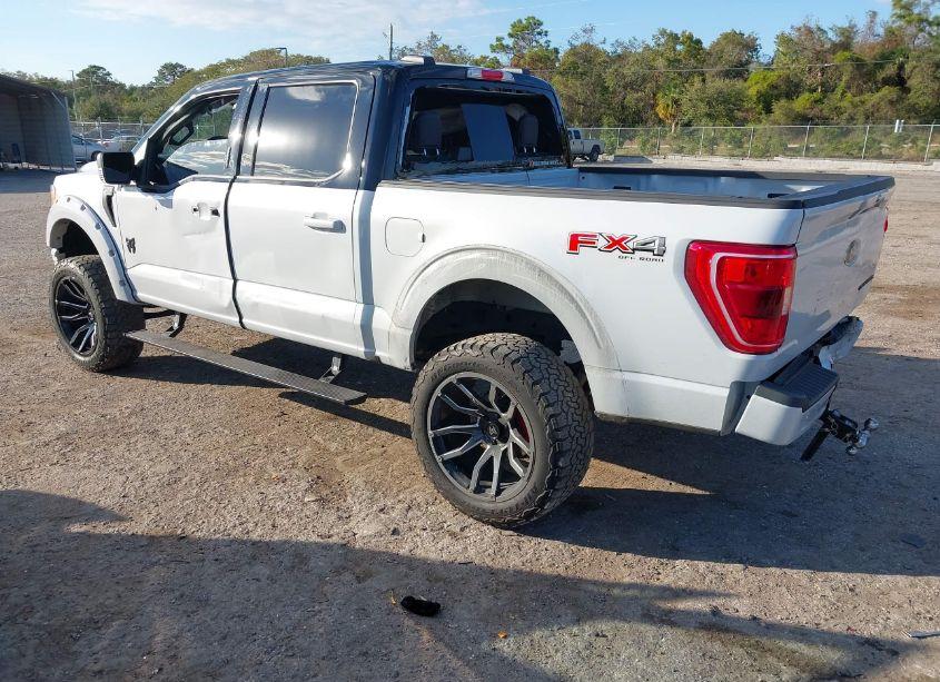 Photo 3 of 2022 Ford F-150 XLT (VIN 1FTFW1E52NKD28079)