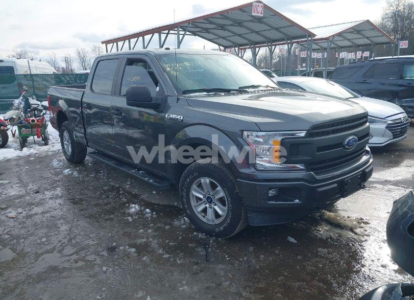 2018 Ford F-150 XL (VIN 1FTFW1E53JFE74316) main photo