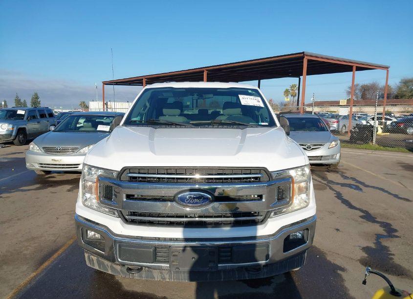 Photo 12 of 2018 Ford F-150 XLT (VIN 1FTFW1E53JKC27384)