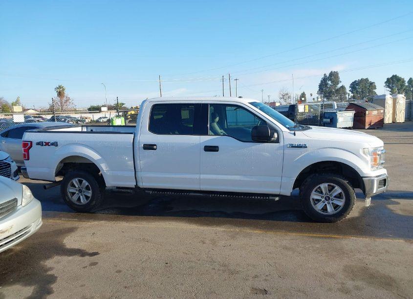 Photo 13 of 2018 Ford F-150 XLT (VIN 1FTFW1E53JKC27384)