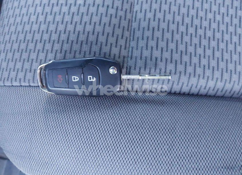 Photo 11 of 2020 Ford F-150 XLT (VIN 1FTFW1E53LKF18843)