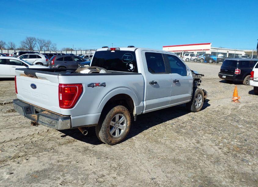 Photo 4 of 2021 Ford F-150 XLT (VIN 1FTFW1E53MKD10009)