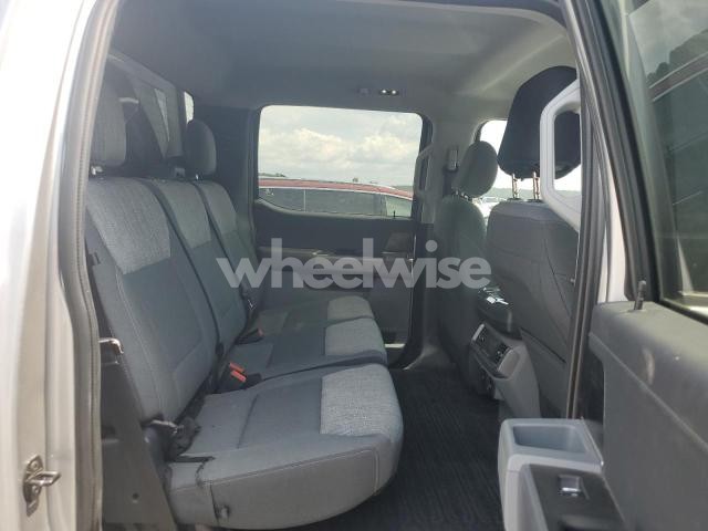 Photo 5 of 2021 FORD F150 SUPERCREW (VIN 1FTFW1E53MKE46964)