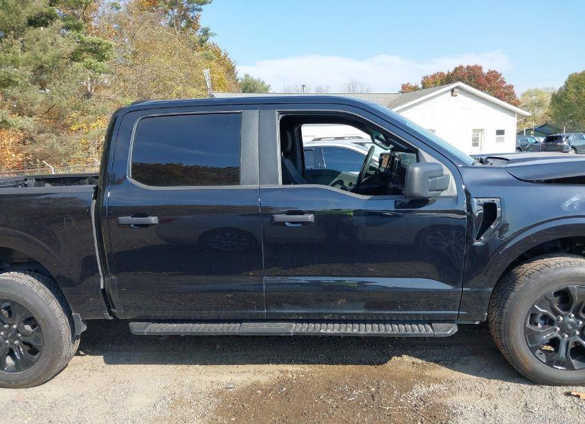 Photo 14 of 2022 Ford F-150 XL (VIN 1FTFW1E53NFA44114)