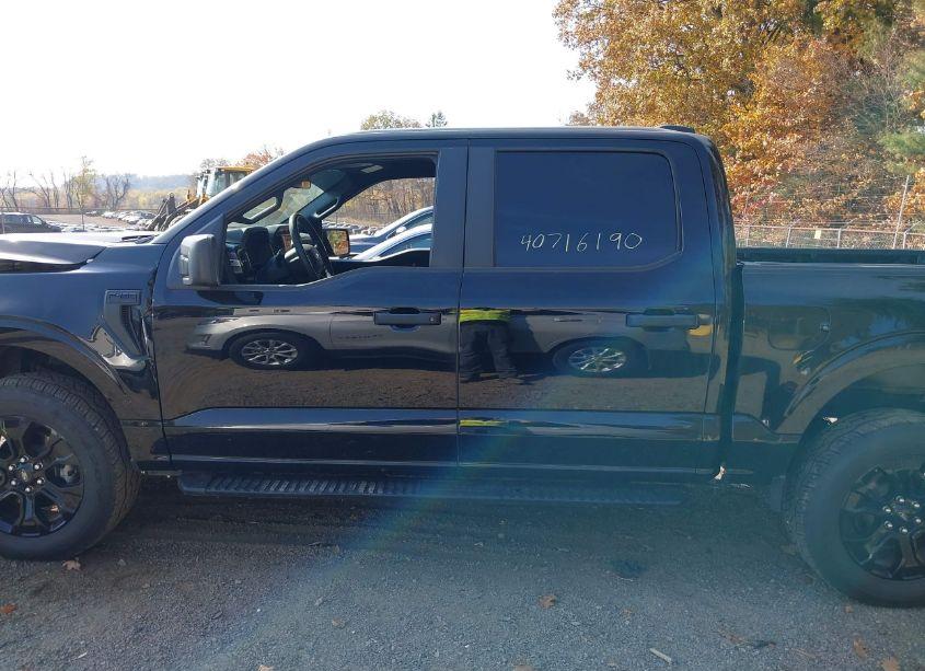 Photo 15 of 2022 Ford F-150 XL (VIN 1FTFW1E53NFA44114)