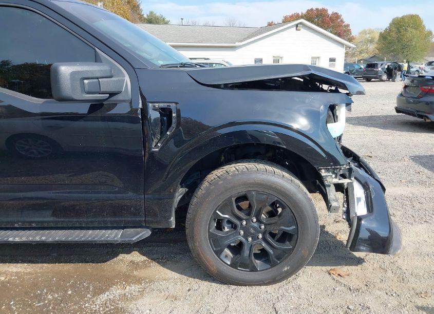 Photo 18 of 2022 Ford F-150 XL (VIN 1FTFW1E53NFA44114)