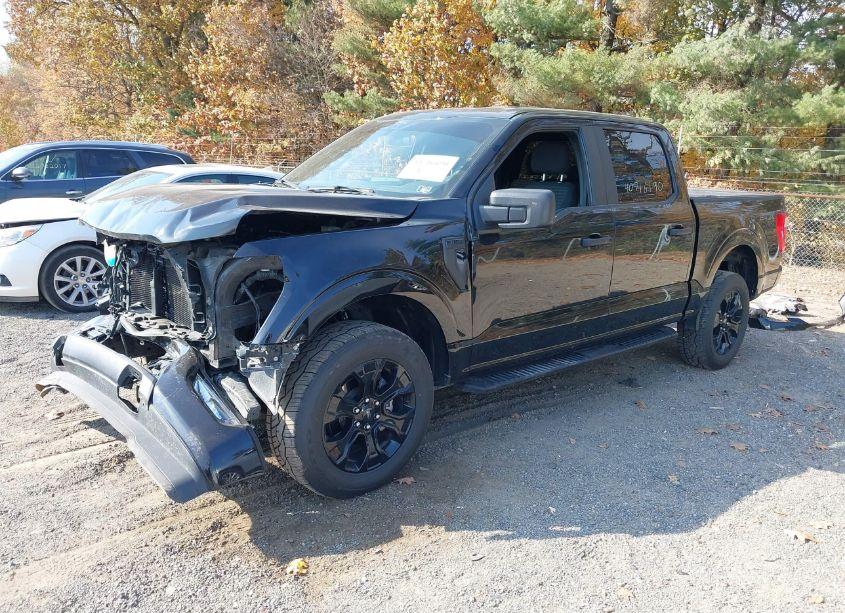 Photo 2 of 2022 Ford F-150 XL (VIN 1FTFW1E53NFA44114)