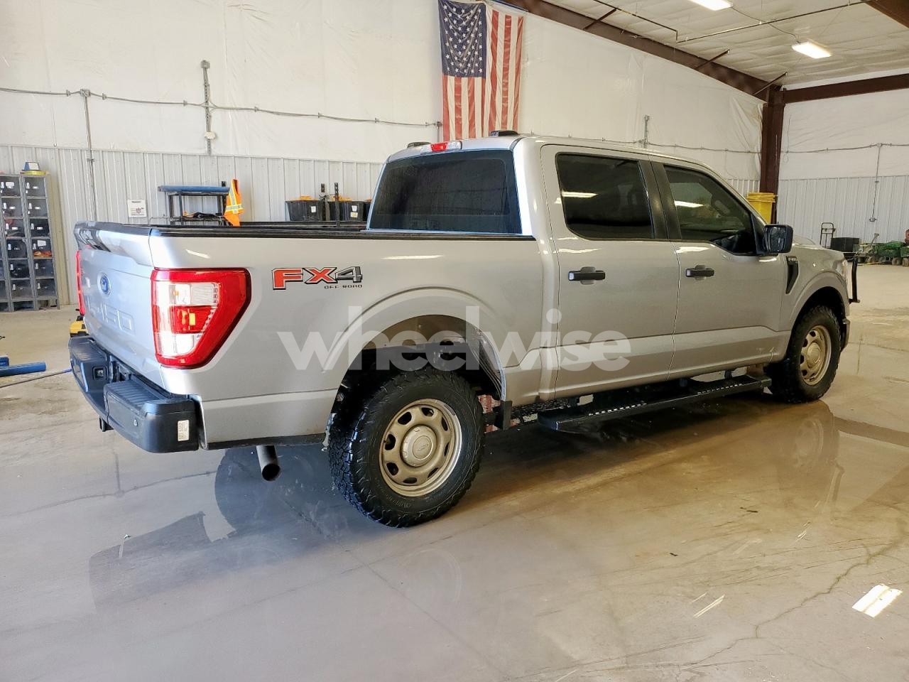 Photo 3 of 2022 FORD F150 SUPERCREW (VIN 1FTFW1E53NKD37969)