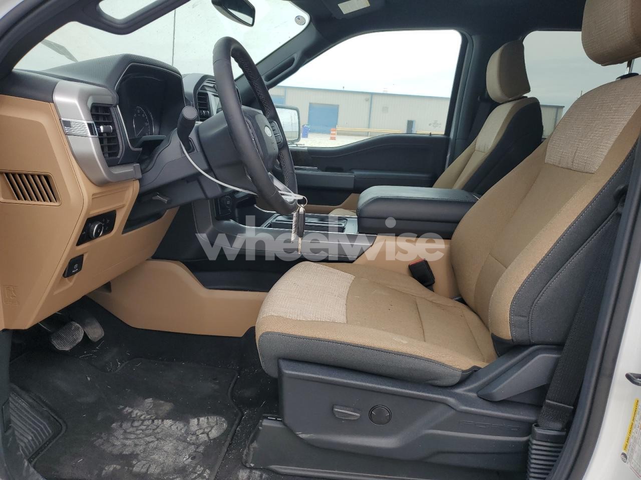 Photo 7 of 2023 FORD F150 SUPERCREW (VIN 1FTFW1E53PKG06796)