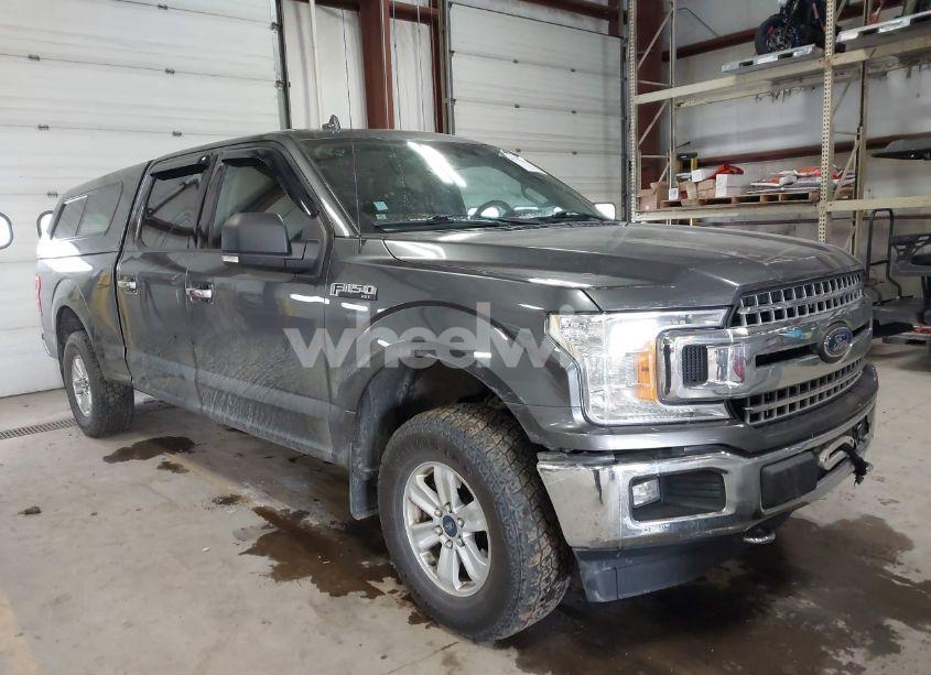 2018 Ford F-150 XLT (VIN 1FTFW1E54JFC90485) main photo