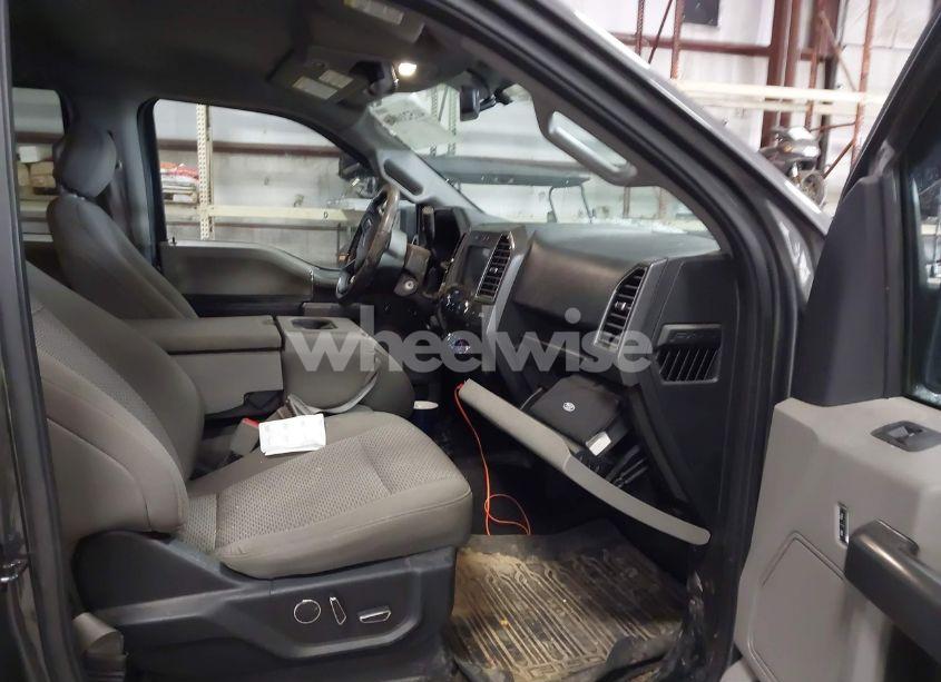 Photo 5 of 2018 Ford F-150 XLT (VIN 1FTFW1E54JFC90485)