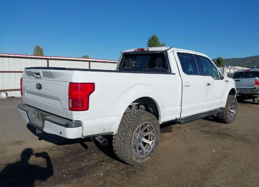 Photo 4 of 2020 Ford F-150 LARIAT (VIN 1FTFW1E54LKE49404)