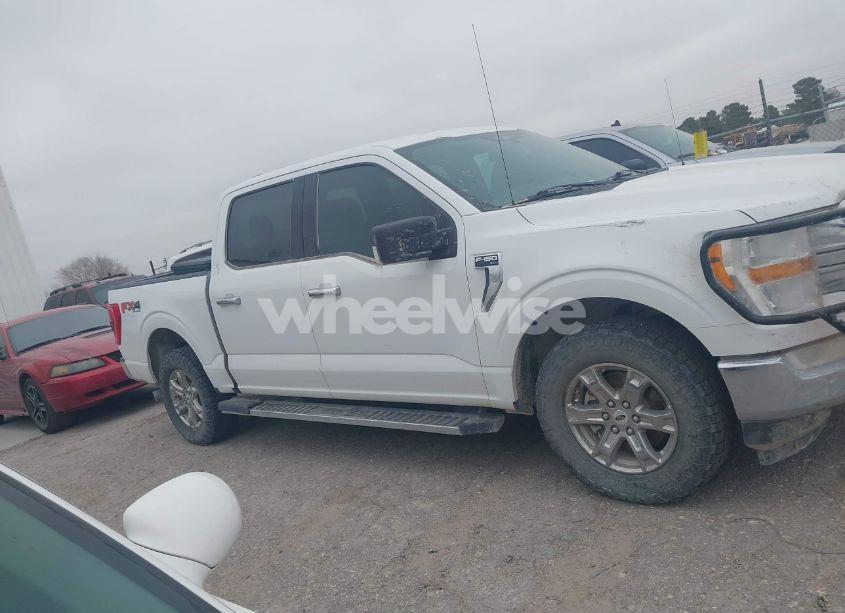 Photo 13 of 2021 Ford F-150 XLT (VIN 1FTFW1E54MFA72406)