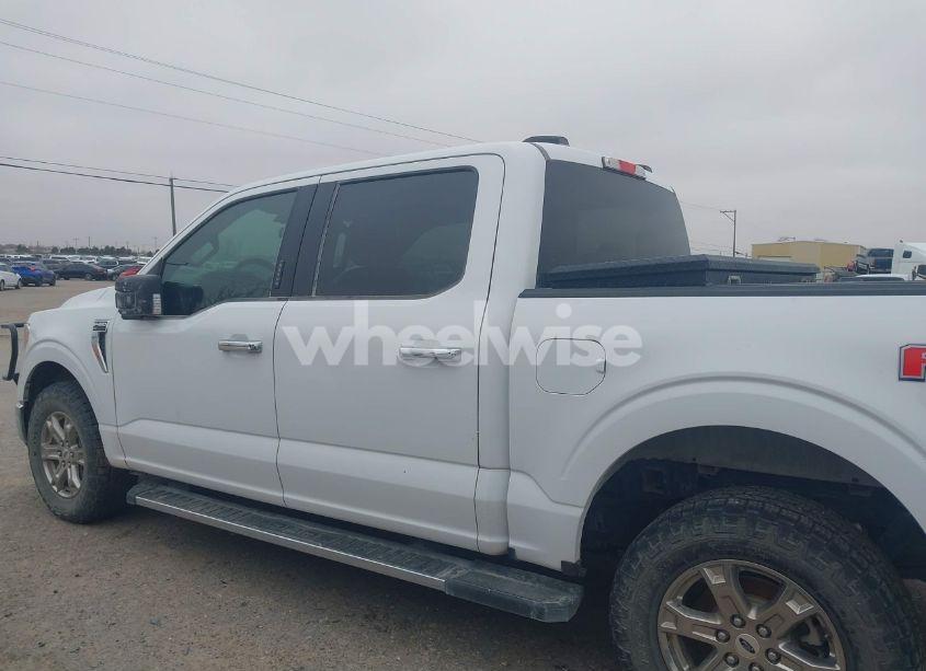 Photo 14 of 2021 Ford F-150 XLT (VIN 1FTFW1E54MFA72406)