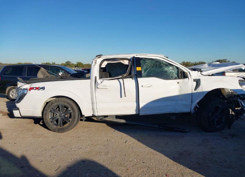 Photo 12 of 2021 Ford F-150 XLT (VIN 1FTFW1E54MKD21391)