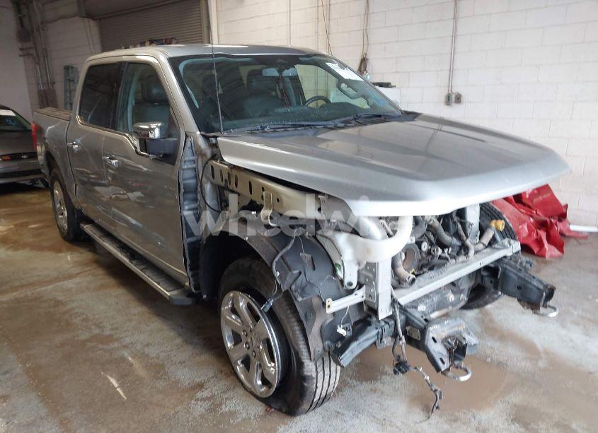 2021 Ford F-150 LARIAT (VIN 1FTFW1E54MKE33589) main photo