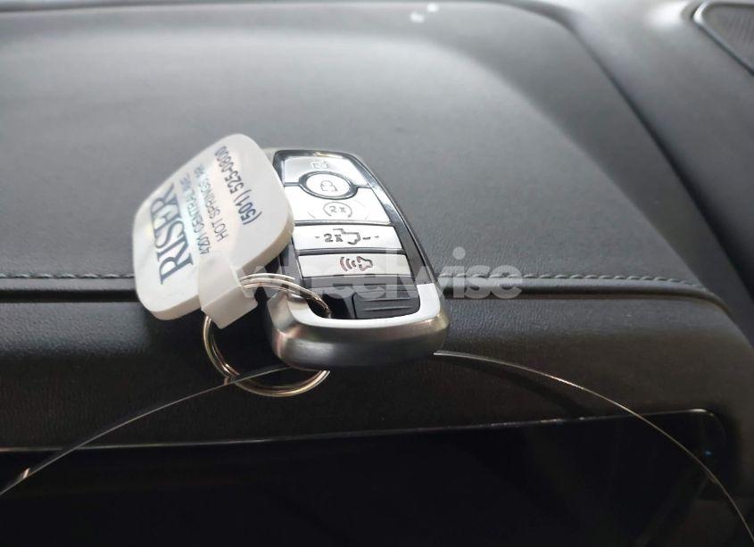 Photo 11 of 2021 Ford F-150 LARIAT (VIN 1FTFW1E54MKE33589)