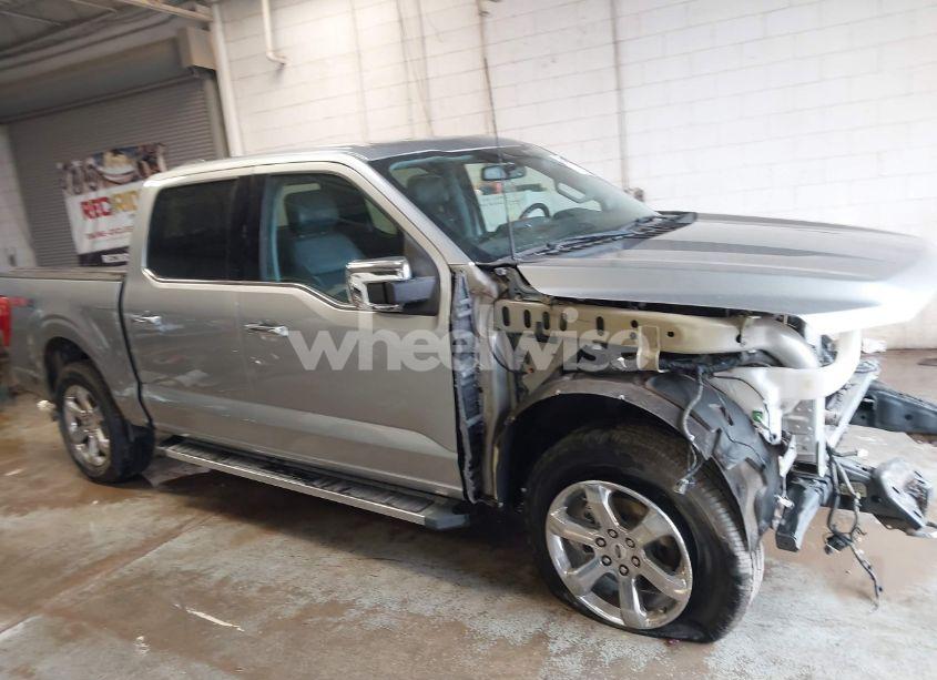 Photo 14 of 2021 Ford F-150 LARIAT (VIN 1FTFW1E54MKE33589)