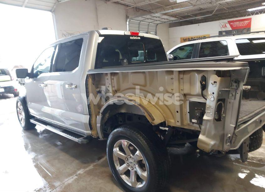 Photo 15 of 2021 Ford F-150 LARIAT (VIN 1FTFW1E54MKE33589)