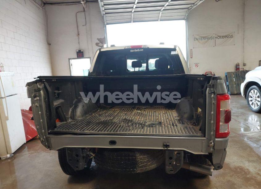 Photo 17 of 2021 Ford F-150 LARIAT (VIN 1FTFW1E54MKE33589)