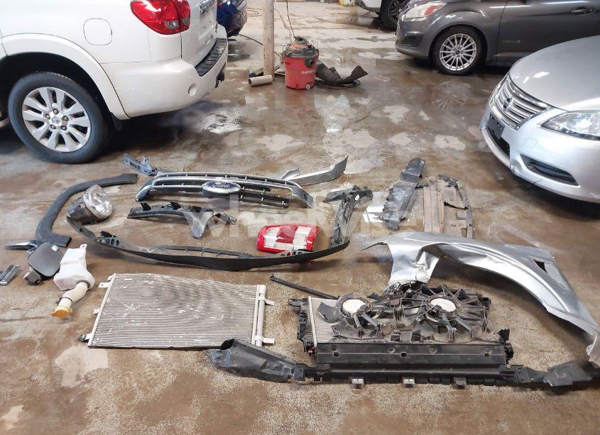 Photo 18 of 2021 Ford F-150 LARIAT (VIN 1FTFW1E54MKE33589)