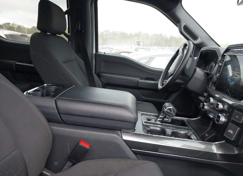 Photo 5 of 2023 Ford F-150 XLT (VIN 1FTFW1E54PFB74552)