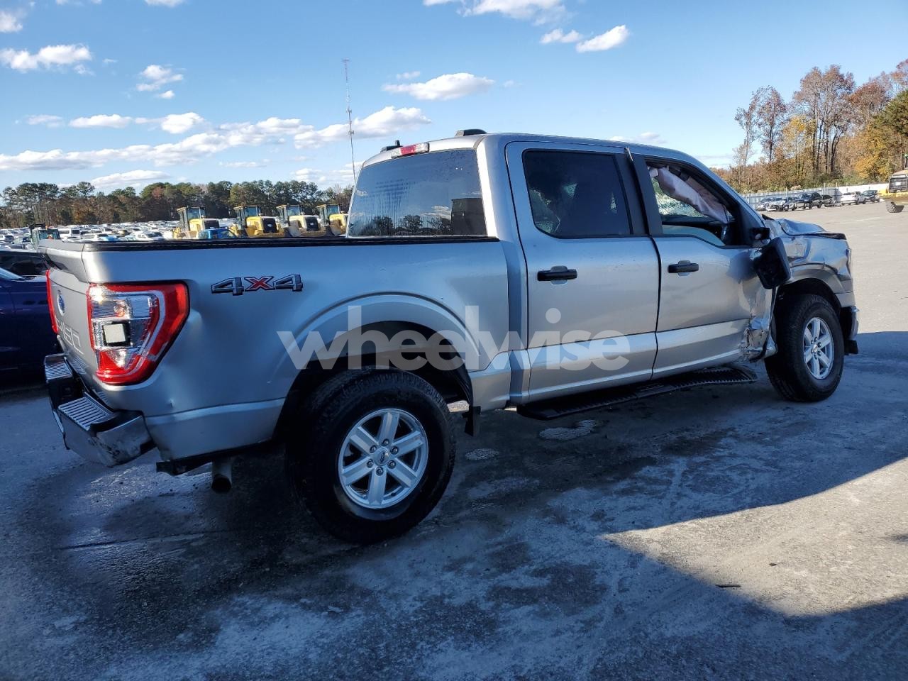 Photo 3 of 2023 FORD F150 SUPERCREW (VIN 1FTFW1E54PKD47770)