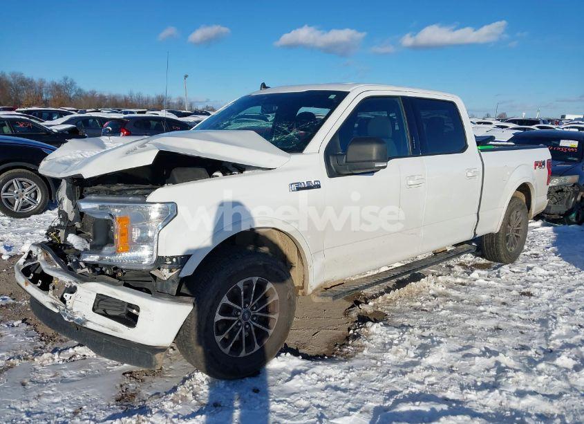 Photo 2 of 2019 Ford F-150 XLT (VIN 1FTFW1E55KFA38584)