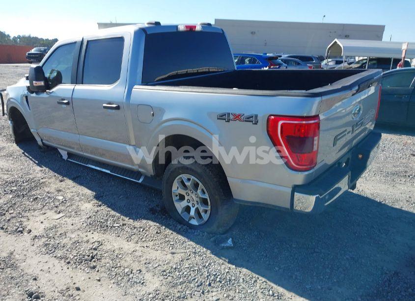 Photo 3 of 2021 Ford F-150 XLT (VIN 1FTFW1E55MFC17985)