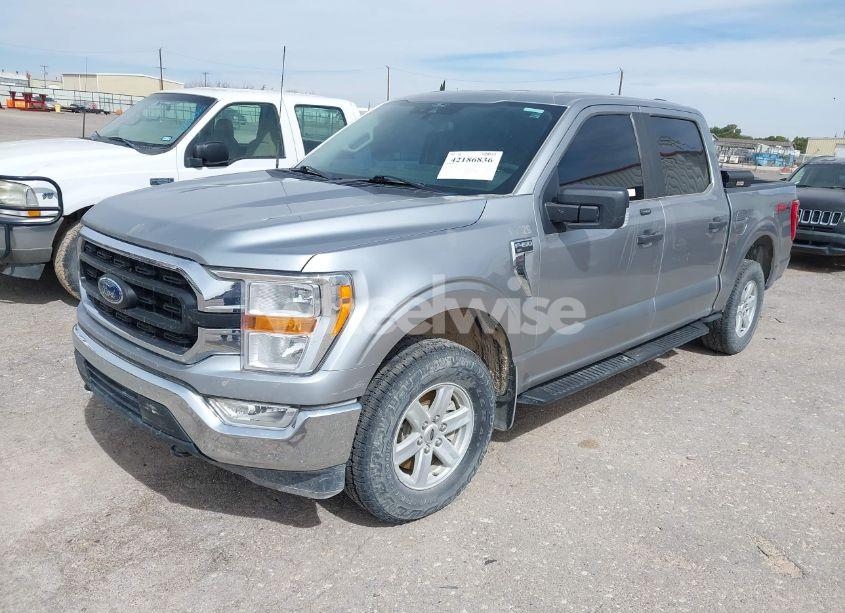 Photo 2 of 2021 Ford F-150 XLT (VIN 1FTFW1E55MKE45752)