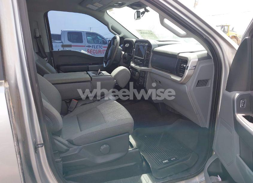 Photo 5 of 2021 Ford F-150 XLT (VIN 1FTFW1E55MKE45752)